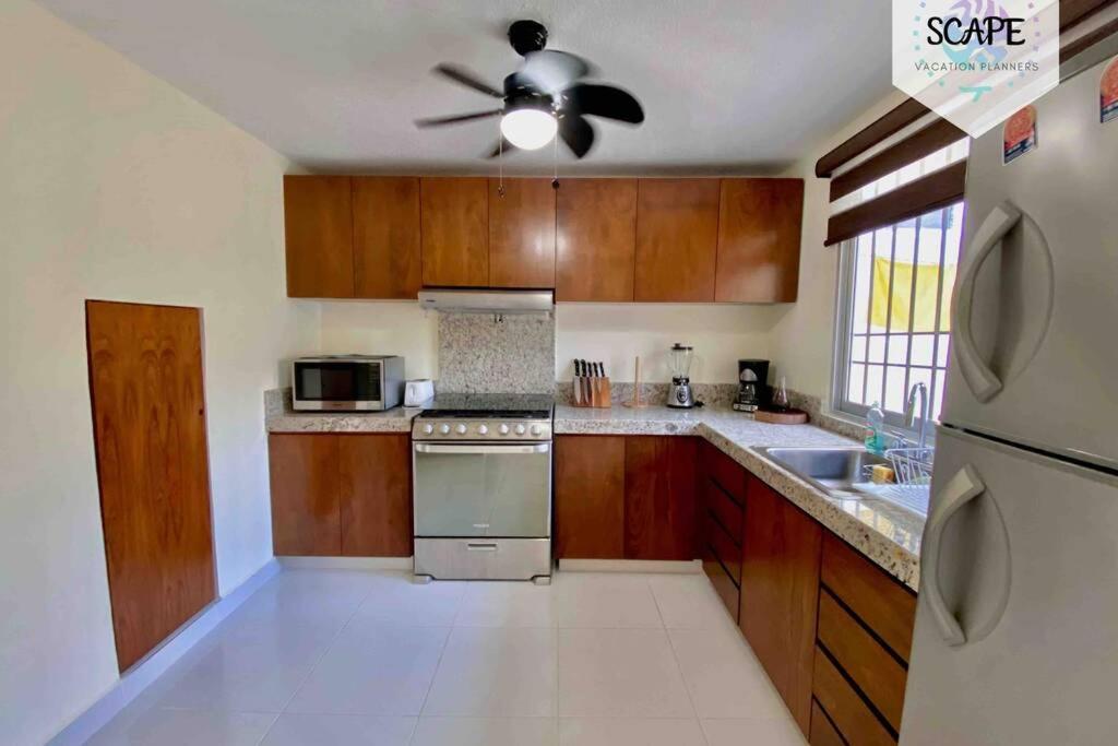 Amplia Y Calida Casa Cerca De Plaza Las Americas Villa Cancún Eksteriør bilde