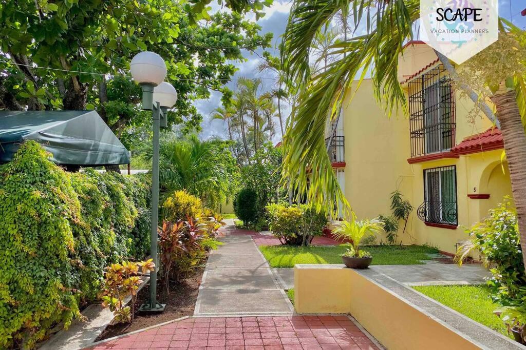 Amplia Y Calida Casa Cerca De Plaza Las Americas Villa Cancún Eksteriør bilde