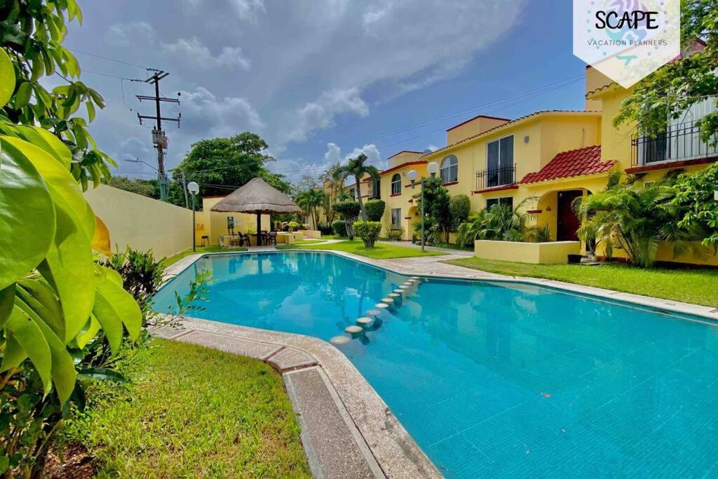 Amplia Y Calida Casa Cerca De Plaza Las Americas Villa Cancún Eksteriør bilde